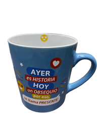 Taza Toda Ocasión con Emoticones “Ayer es Historia”